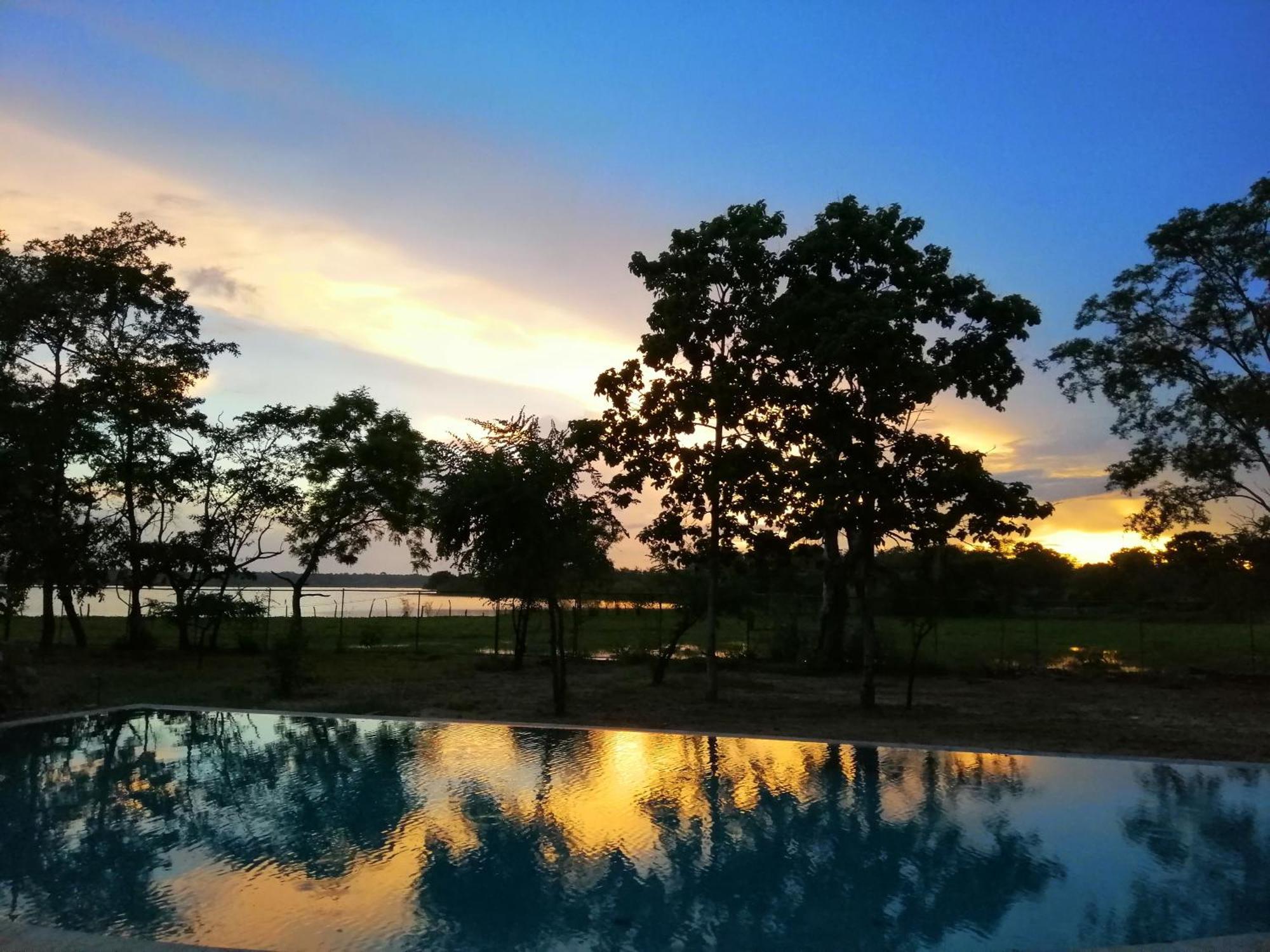Breezy Lake ทิซซามาฮารามา ภายนอก รูปภาพ